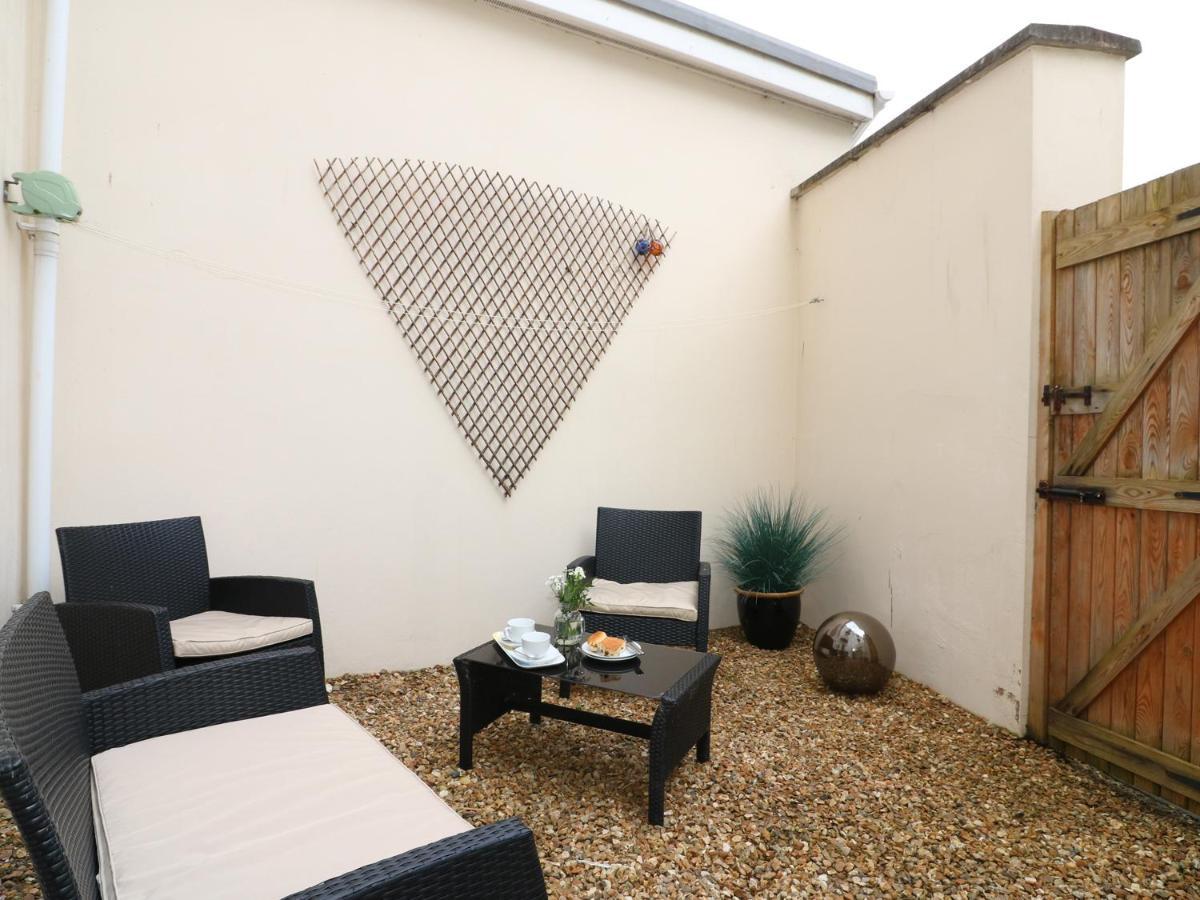 10 Cove View Apartment Ilfracombe Bagian luar foto