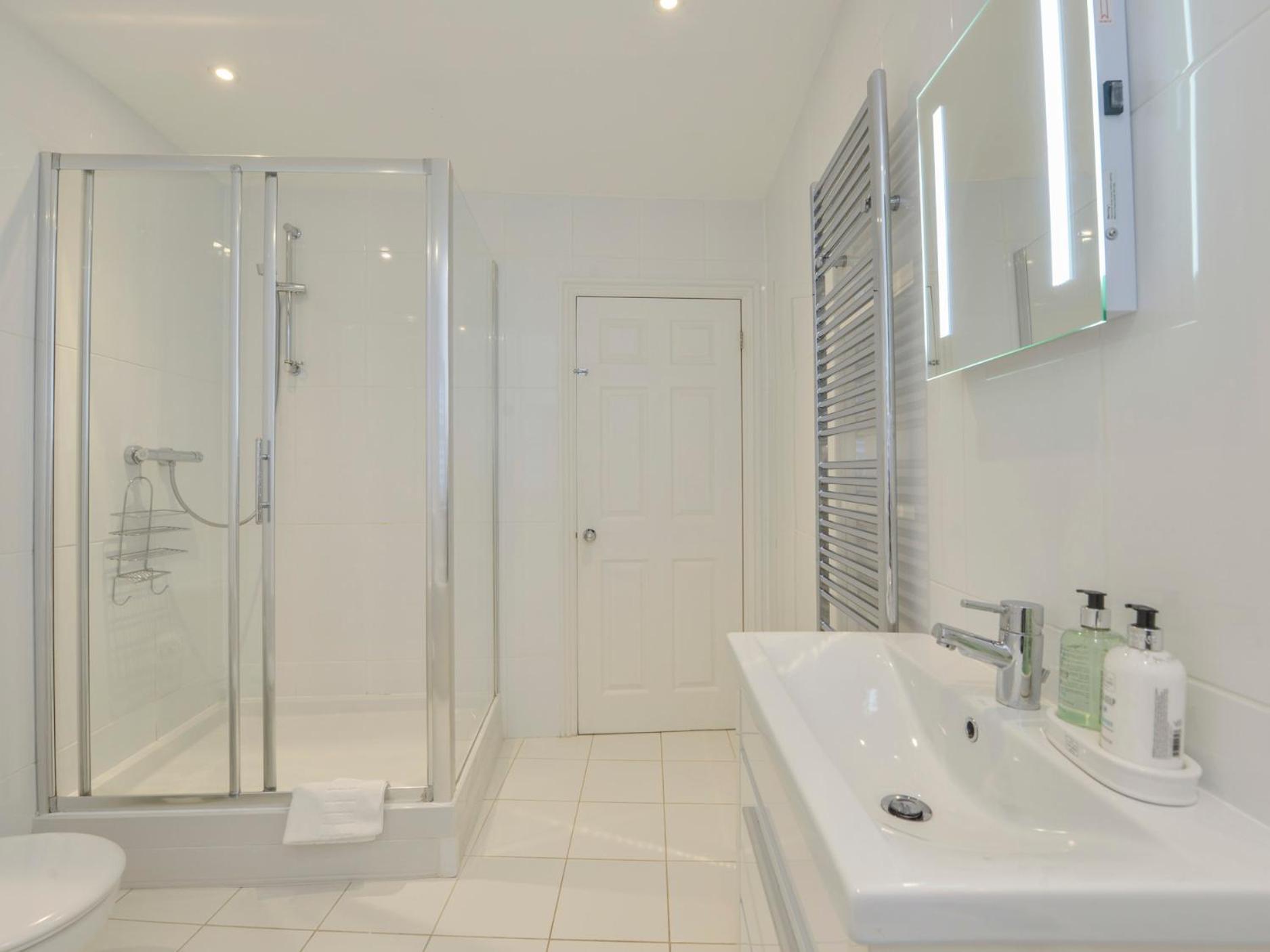 10 Cove View Apartment Ilfracombe Bagian luar foto