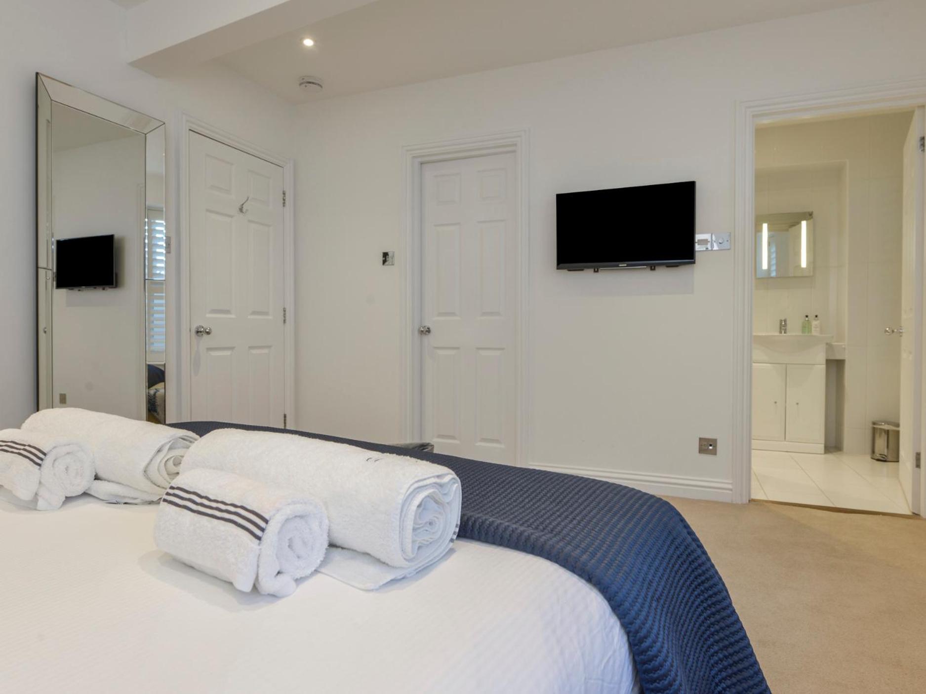 10 Cove View Apartment Ilfracombe Bagian luar foto