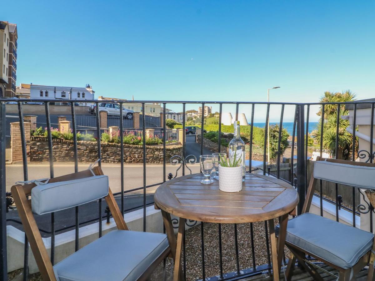 10 Cove View Apartment Ilfracombe Bagian luar foto